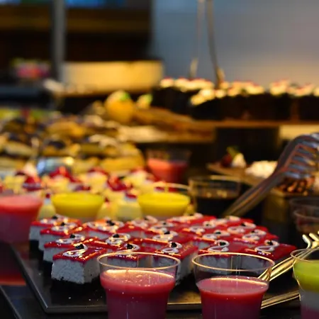 Monna Roza Garden Hotel-2